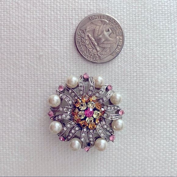 Beautiful vintage pin - Picture 1 of 2